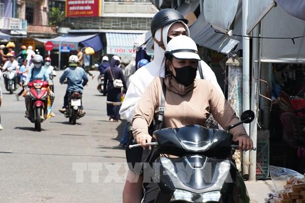 Huế thơ mộng oằn mình trong nắng nóng đỉnh điểm