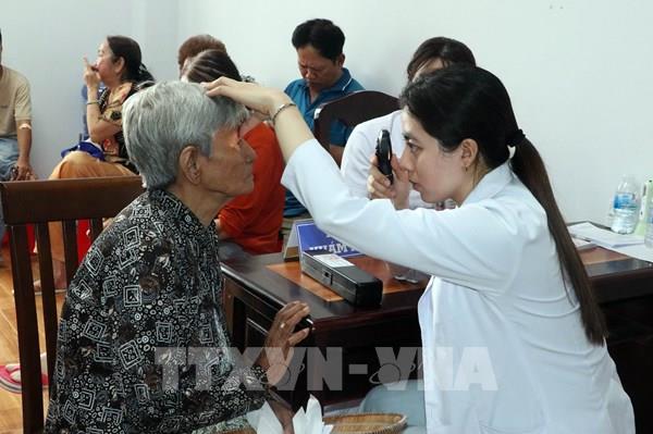 Thí điểm khám sức khỏe miễn phí, lập sổ sức khỏe điện tử cho người dân
