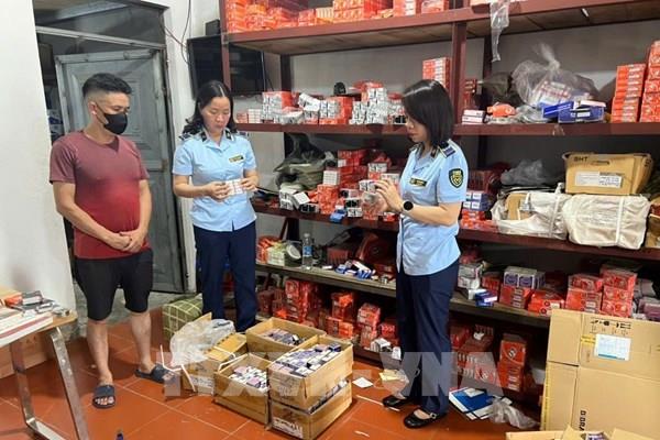 Quảng Ninh thu giữ gần 2.000 sản phẩm giả mạo nhãn hiệu