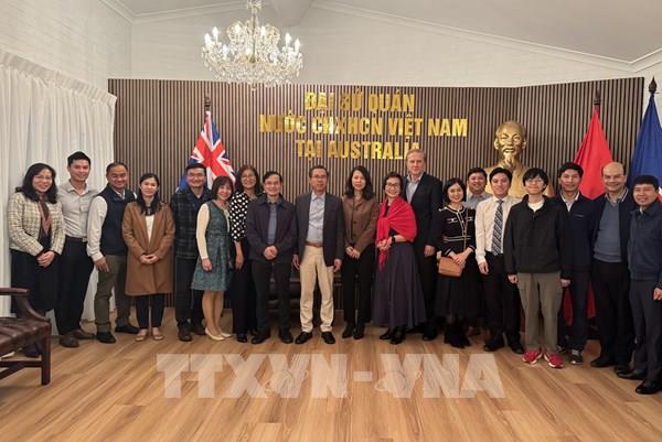 Thế hệ trẻ Việt Nam tại Australia học Bác mỗi ngày