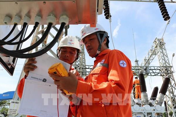 Nắng nóng diện rộng, ngành điện khuyến cáo sử dụng điện tiết kiệm