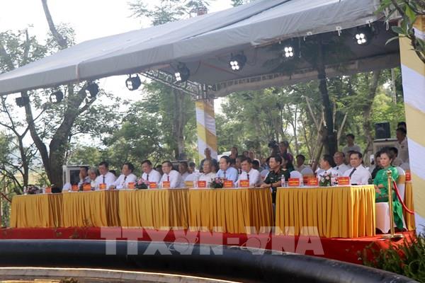 Khánh thành công trình Thác 9 tầng tại quê hương Bác Hồ