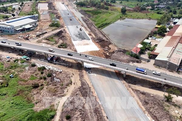 Vành đai 3 TP. Hồ Chí Minh tăng tốc thi công giữa áp lực giá vật liệu