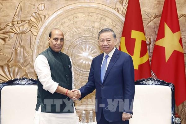 Tổng Bí thư, Chủ tịch nước Tô Lâm tiếp Bộ trưởng Quốc phòng Ấn Độ Rajnath Singh