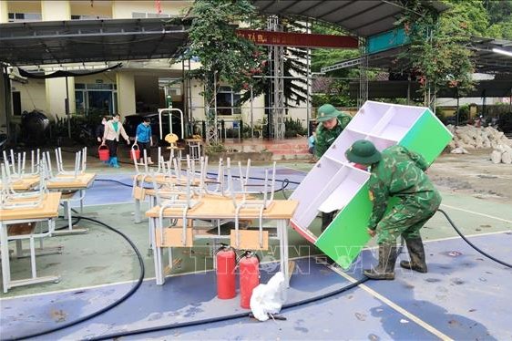 Khẩn trương hỗ trợ người dân khắc phục hậu quả thiên tai, ổn định sản xuất