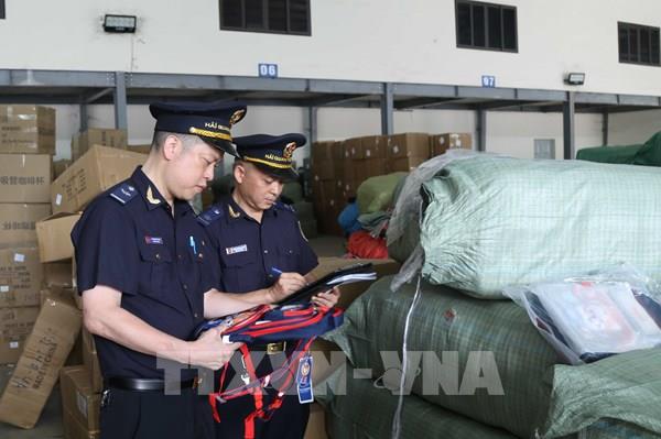 Lạng Sơn siết chống buôn lậu, bảo vệ thương mại biên giới