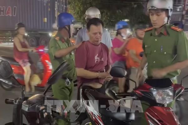 Bắt giữ nghi phạm giết người, dựng hiện trường giả để bỏ trốn