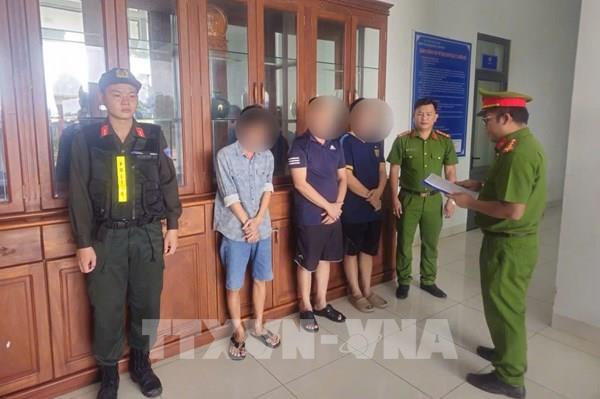 Khởi tố, bắt tạm giam 3 đối tượng trong đường dây sản xuất phân bón giả
