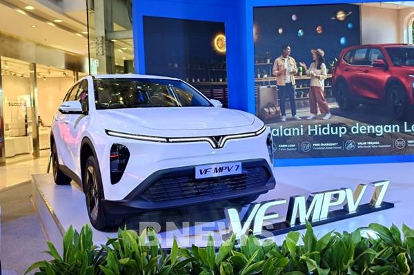 VinFast xuất xưởng VF MPV 7 tại Indonesia
