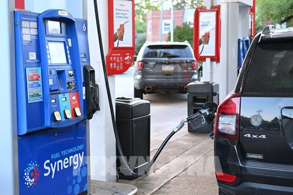 Giá xăng tại 50 bang của Mỹ đều vượt 4 USD/gallon