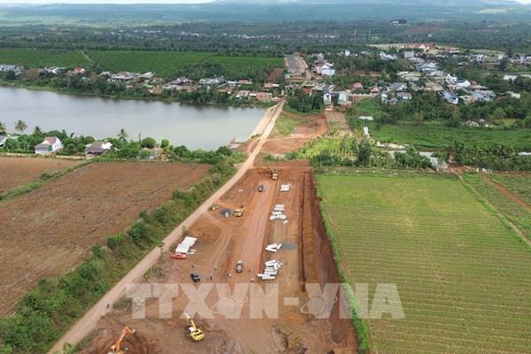 Vướng mặt bằng, nhiều dự án giao thông phía Tây Lâm Đồng chậm tiến độ