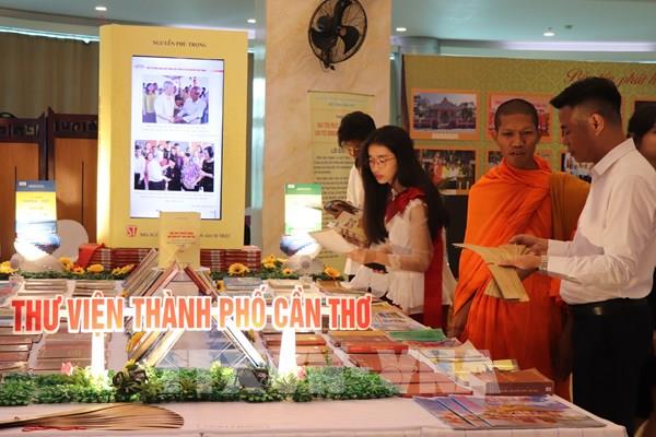 Lá chắn giữ hồn văn hóa Khmer Nam Bộ