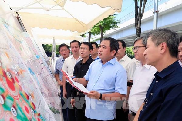 Bí thư Thành ủy Hà Nội yêu cầu tăng tốc hoàn thiện giao thông trục Tây Thăng Long