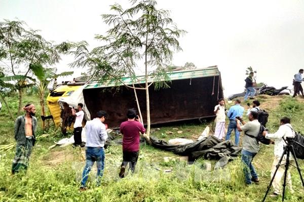 Tai nạn giao thông nghiêm trọng gây thương vong tại Bangladesh và Pakistan