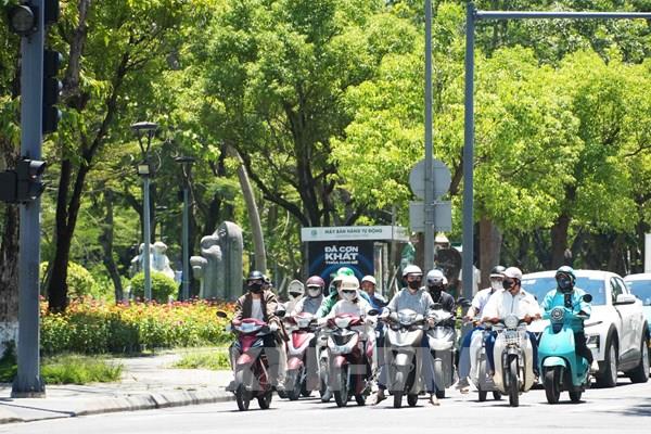 Bắc Bộ trong đợt nắng nóng đỉnh điểm, khi nào hạ nhiệt?