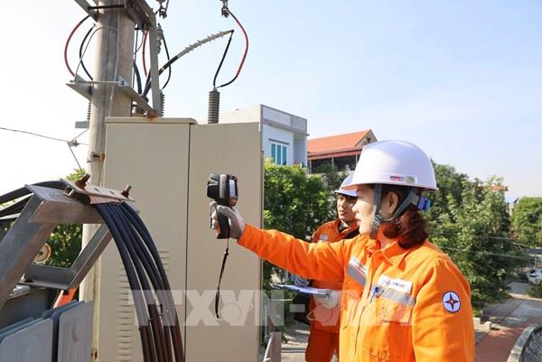 Hưng Yên ghi nhận công suất điện gần 2.000 MW trong đợt nắng nóng