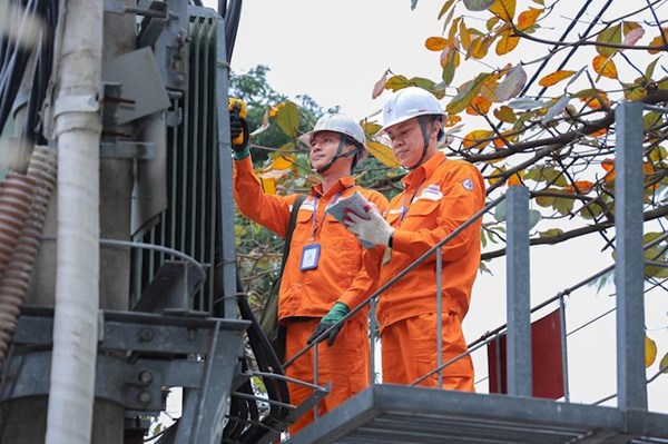 Tiêu thụ điện ở Hà Nội liên tục lập kỷ lục giữa đợt nắng nóng diện rộng