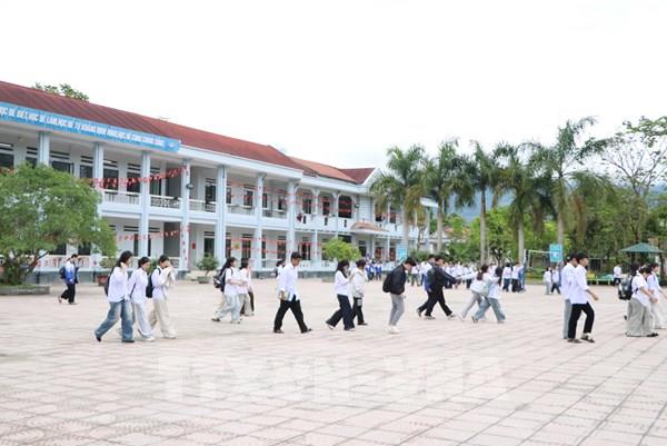 Hà Nội: Đón trẻ sớm, không tổ chức hoạt động ngoài trời khi nắng nóng