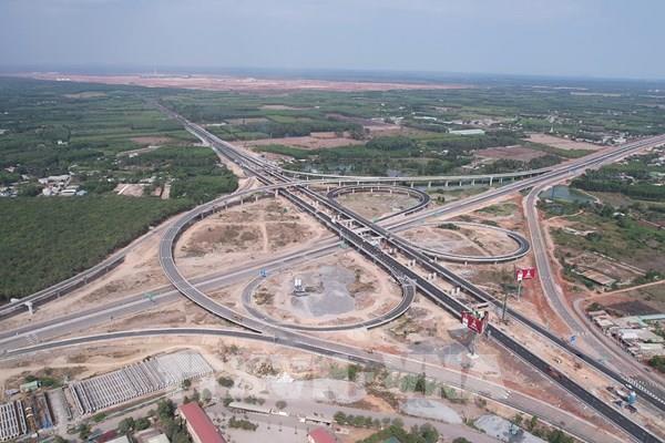 Đưa vào khai thác toàn bộ nút giao Long Thành trên cao tốc Biên Hòa – Vũng Tàu trước 31/5