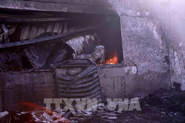Cháy lớn tại công ty sản xuất nhựa trong khu công nghiệp Bình Xuyên