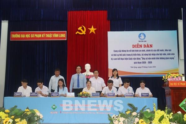 Sinh viên Vĩnh Long và bộ quy tắc ứng xử văn minh trên mạng