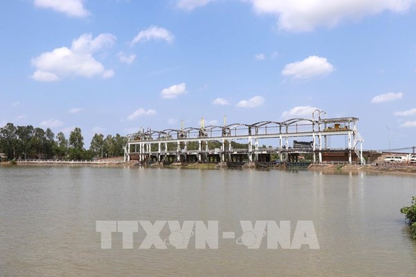 Xâm nhập mặn tiếp tục giảm dần