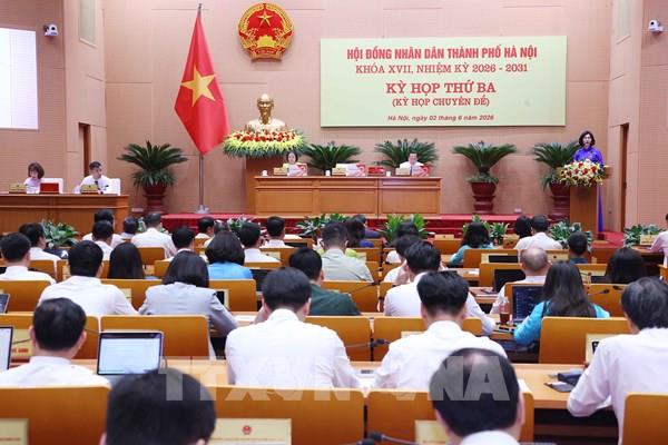 Hà Nội tăng phụ cấp, kiện toàn bộ máy thôn, tổ dân phố