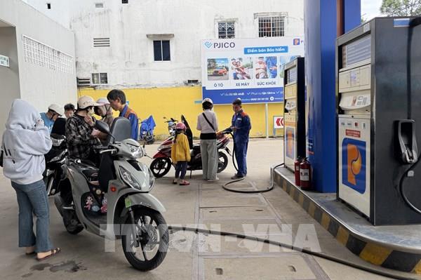 Cần Thơ thúc đẩy sử dụng xăng sinh học E10 hướng tới tăng trưởng xanh