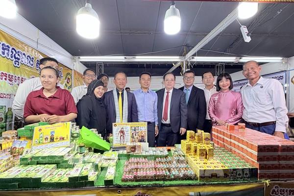 Khai mạc Hội chợ Thương mại quốc tế Tịnh Biên - An Giang 2026