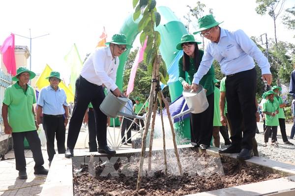 Xây dựng một Việt Nam xanh, sạch, phát triển bền vững