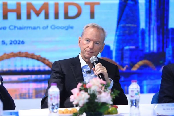 Tỷ phú Eric Schmidt: Việt Nam đầy triển vọng để trở thành trung tâm AI toàn cầu