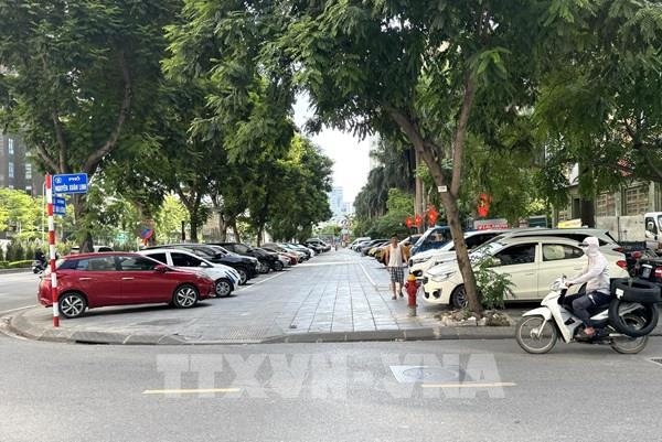 Hà Nội gỡ nút thắt giao thông tĩnh: Từ quy hoạch đến hiện thực