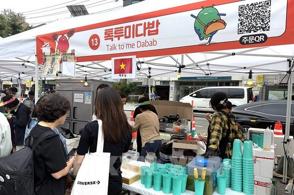 Ẩm thực Việt Nam thu hút du khách tại Lễ hội Ẩm thực Thế giới ở Seoul
