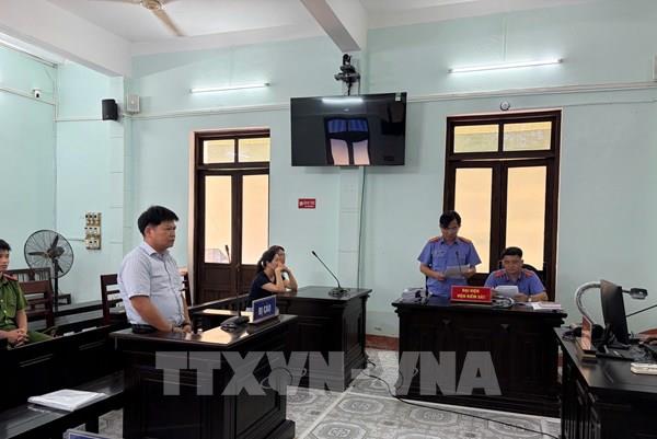 Miễn hình phạt nguyên Kế toán trưởng CDC Huế trong vụ mua sắm kit test Việt Á