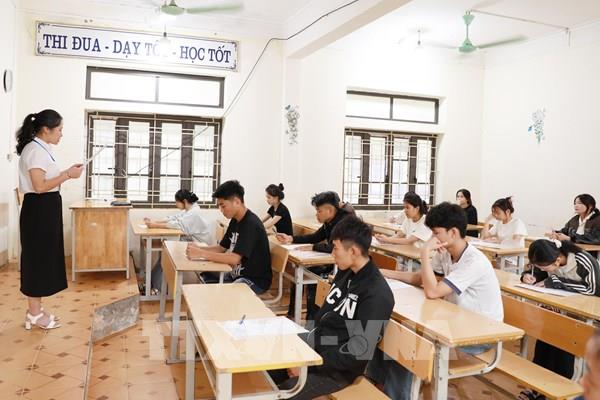 Thi tốt nghiệp THPT 2026: Cả nước có 1.208.968 thí sinh đến làm thủ tục dự thi