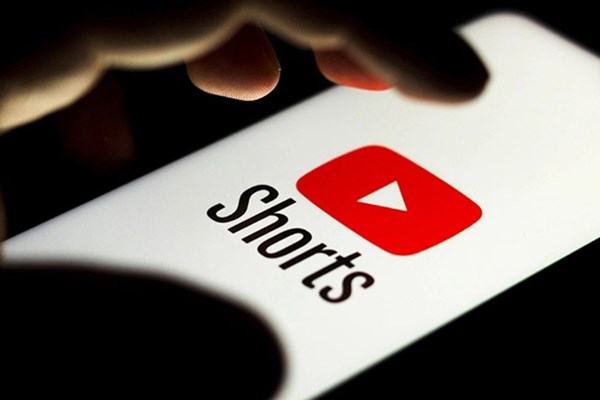 "Não bỏng ngô" - hệ lụy của thời đại bùng nổ video ngắn