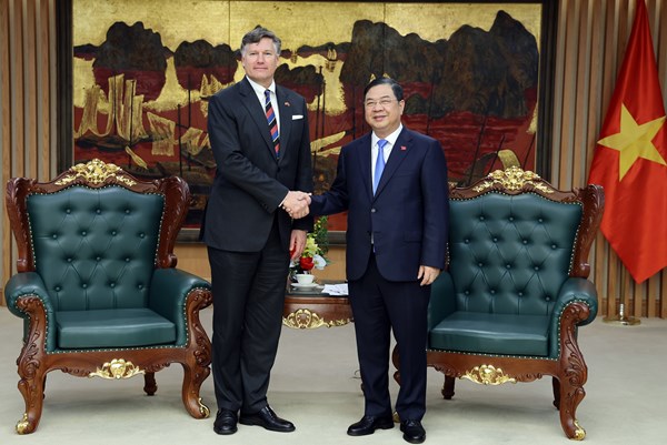 Phó Thủ tướng Thường trực Phạm Gia Túc tiếp Phó Ngoại trưởng Hoa Kỳ Christopher Landau