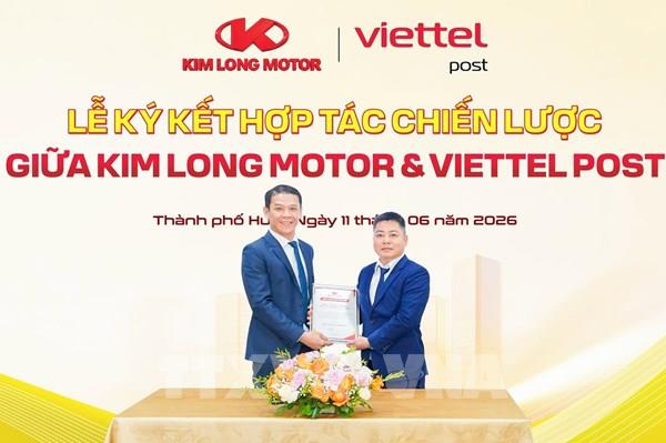 Kim Long Motor bắt tay Viettel Post mở rộng hệ sinh thái xe thương mại