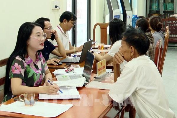 Ngày thứ Bảy đồng hành cùng người dân giải quyết thủ tục đất đai