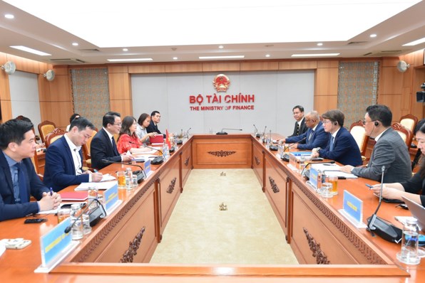 Việt Nam – ADB: Tiếp tục thúc đẩy các dự án chiến lược, tác động đến tăng trưởng kinh tế