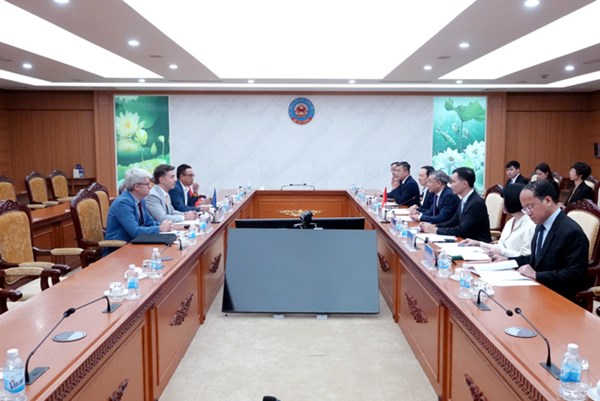 Việt Nam - EU thúc đẩy hợp tác tài chính xanh