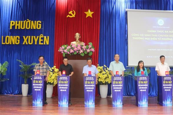 Hướng đến hệ sinh thái số phục vụ người dân, doanh nghiệp