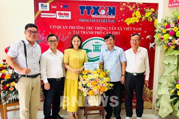 TTXVN tại Cần Thơ đồng hành quảng bá y tế, giáo dục vùng ĐBSCL