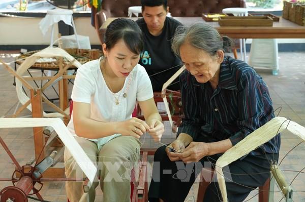 Hành trình khôi phục chuỗi tơ tằm, xây dựng thương hiệu Lụa Hoa Lư