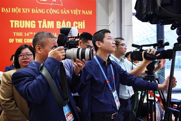 Giữ vững giá trị cốt lõi của báo chí trong thời đại số