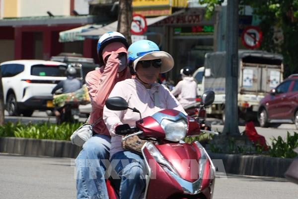 Nắng nóng giữa mùa mưa báo hiệu thời tiết cực đoan ở Nam Bộ