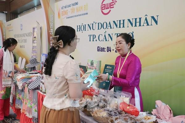 Nữ doanh nhân kết nối giao thương, lan tỏa giá trị bền vững  ​