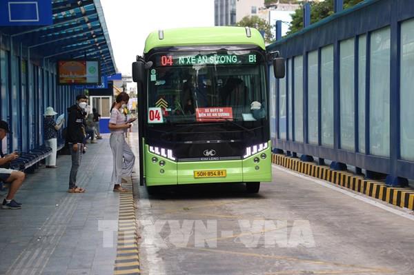 TP. Hồ Chí Minh: Người dân hào hứng trong ngày đầu miễn vé xe buýt