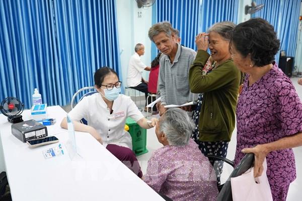 Thành phố Huế khám sức khỏe miễn phí cho 1,27 triệu dân