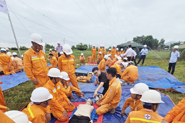PTC3 diễn tập sẵn sàng khôi phục lưới điện sau thiên tai
